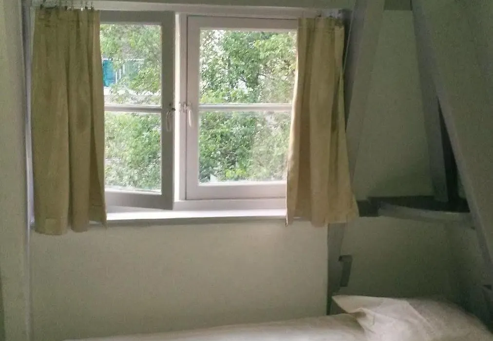 Hostel Cosmos Amsterdam-1